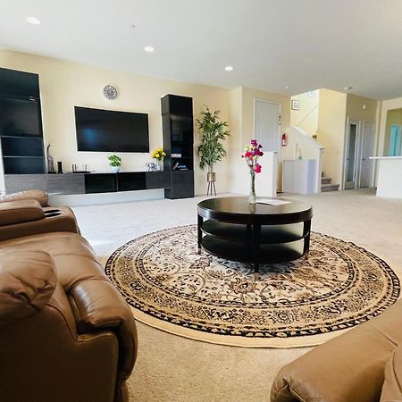 Spacious And Modern Home Near Temecula Wineries Мурриета Экстерьер фото