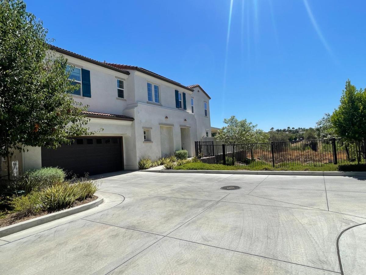 Spacious And Modern Home Near Temecula Wineries Мурриета Экстерьер фото