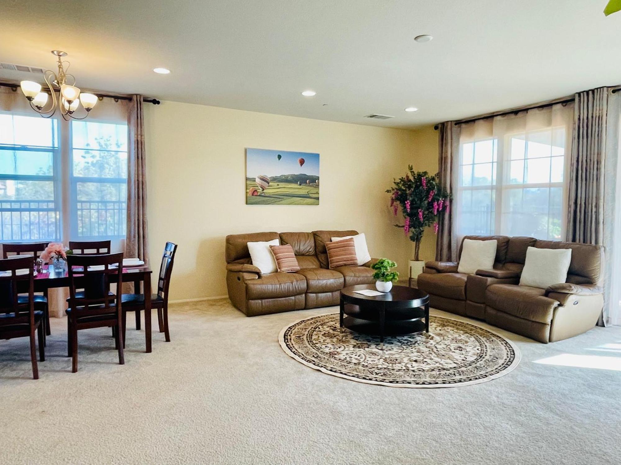 Spacious And Modern Home Near Temecula Wineries Мурриета Экстерьер фото